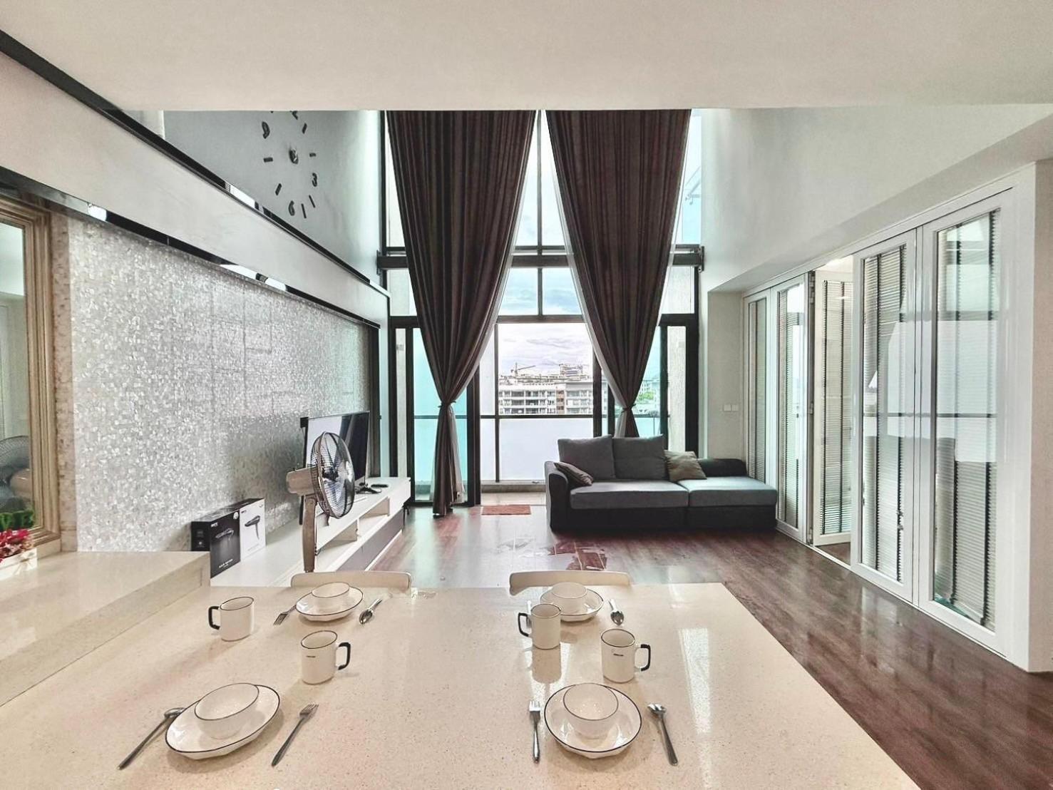 Riverson Duplex Seaview 3bedroom 3bathroom The Apartment